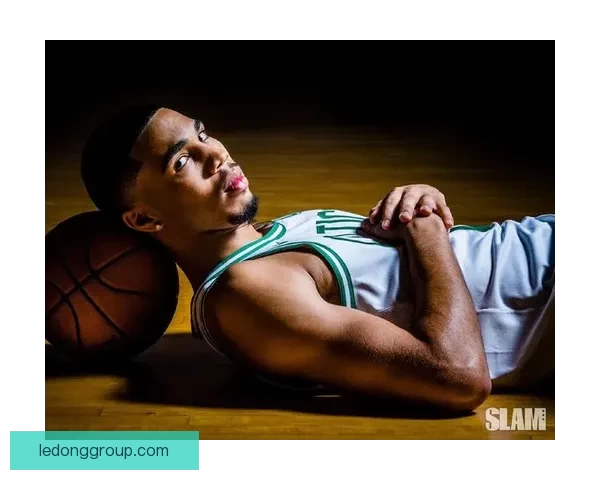 塔图姆登上SLAM封面 8岁儿子暖心写信鼓励父亲别难过