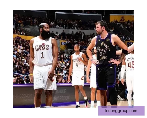 詹姆斯争历史总胜场 东契奇复出迎战哈登精彩对决 詹姆斯争历史总胜场 东契奇复出迎战哈登精彩对决